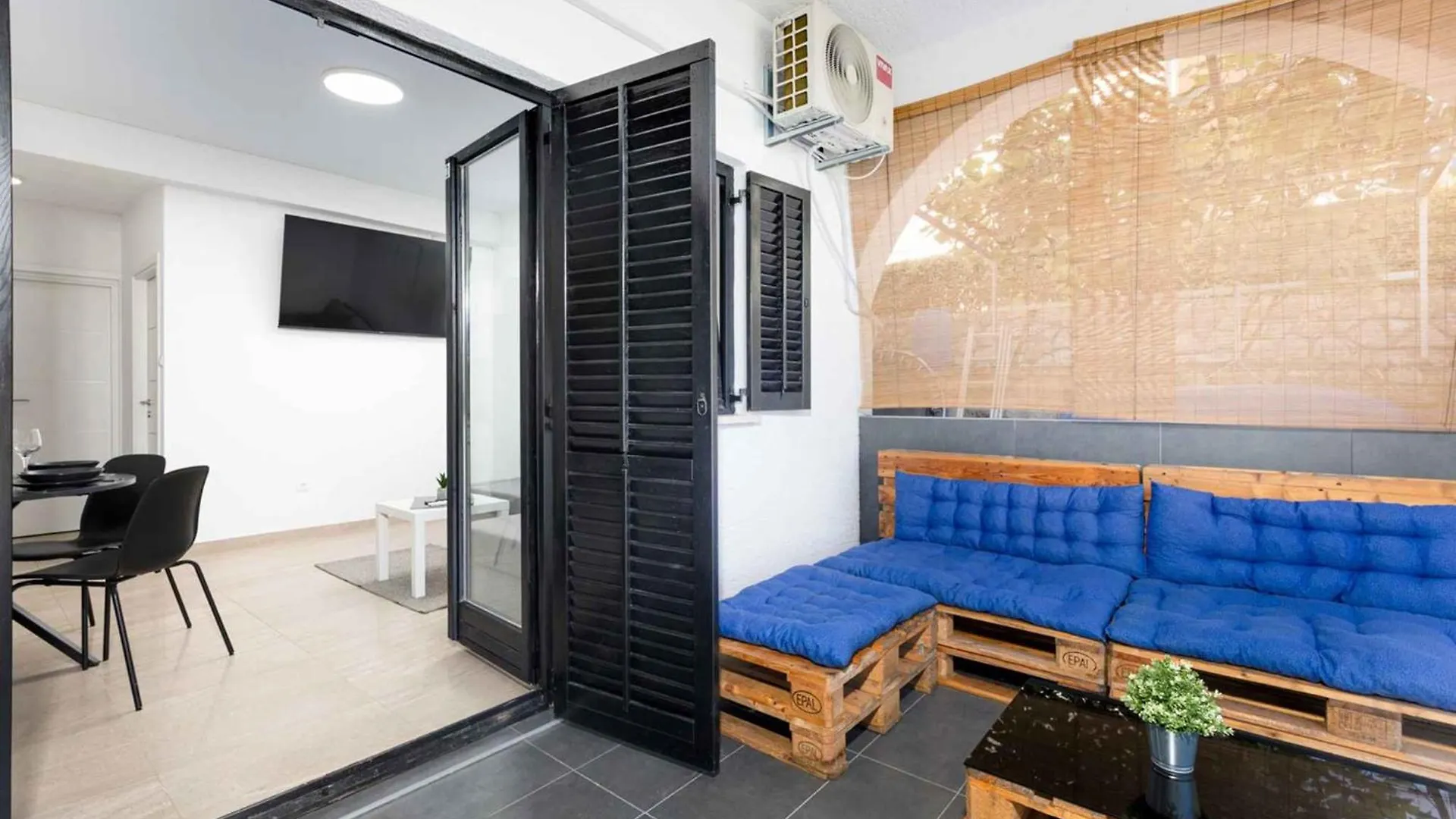 Apartment In Malinska - Insel Krk 53315 Croatia
